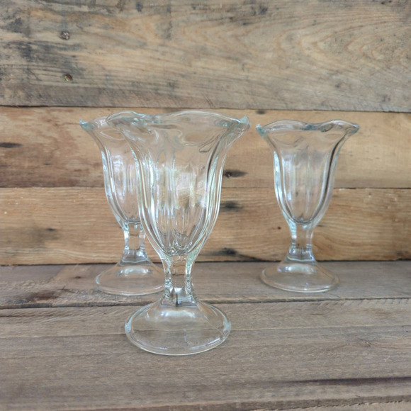 Anchor Hocking Fountainware Clear Footed Sundae Glasses Set of Three - Picture 4 of 11